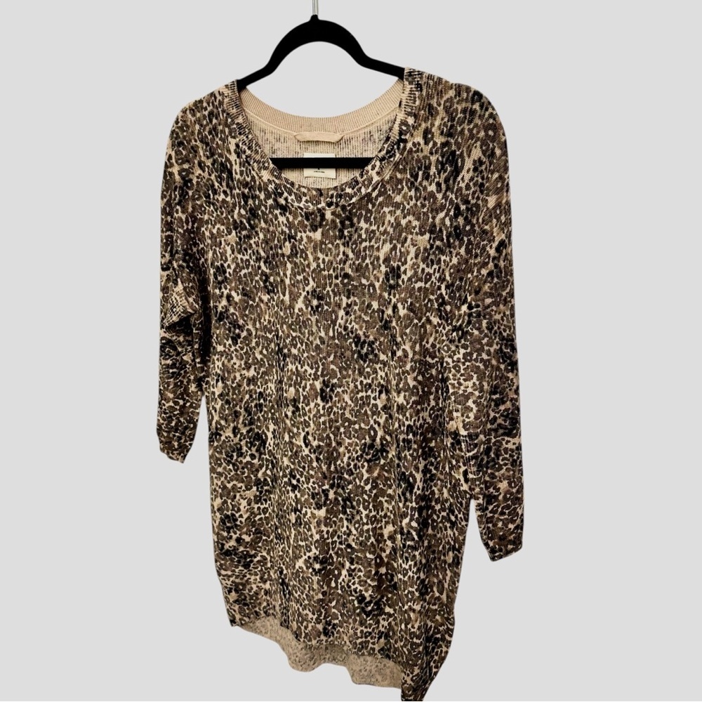 Aritzia Wilfred Balzac artsy contemporary leopard print silk cashmere sweater - Picture 3 of 12